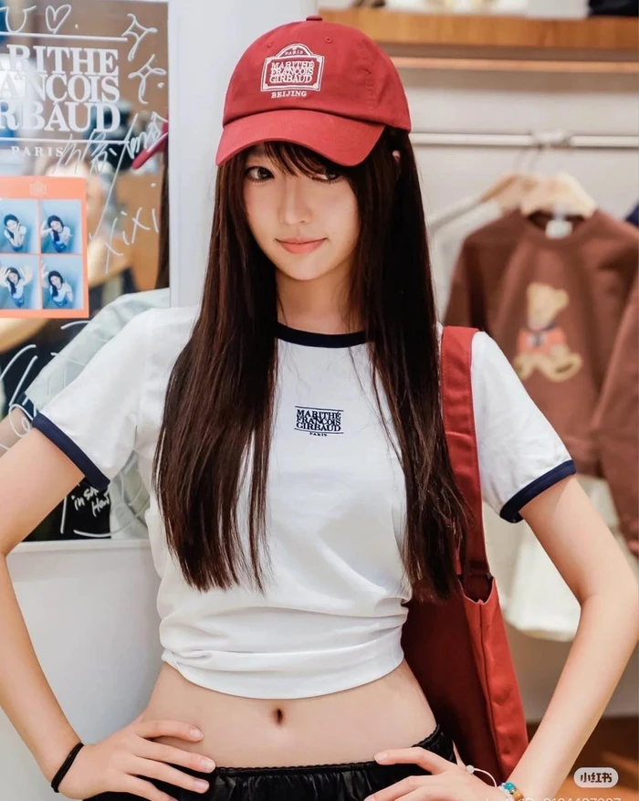 ÁO BABYTEE MARITHÉ CHÍNH HÃNG - MARITHÉ+FRANҪOIS GIRBAUD - W CLASSIC LOGO RINGER TEE - Ảnh 1